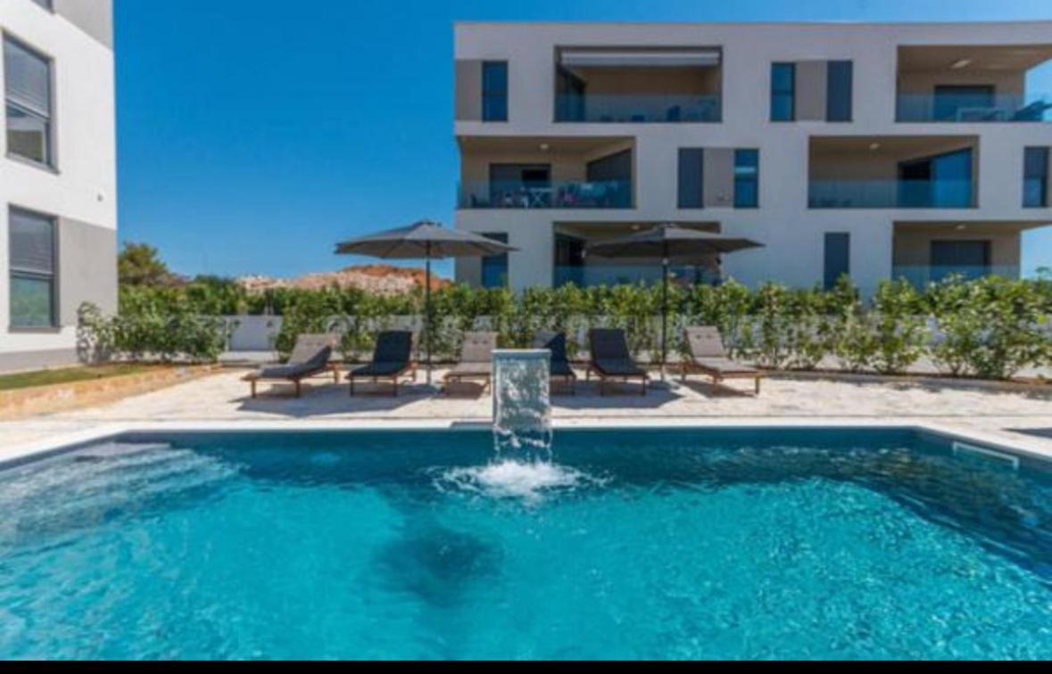 Dvj Apartments 比奥格勒·纳·莫鲁 外观 照片
